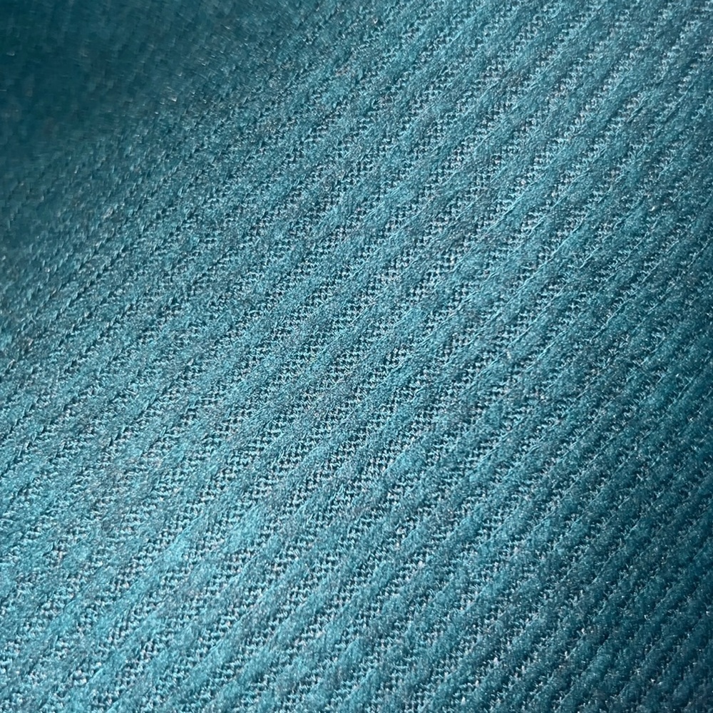 Apt 9 emerald dark green longsleeve flared sleeves ribbed lightweight sweater  M - Picture 12 of 13